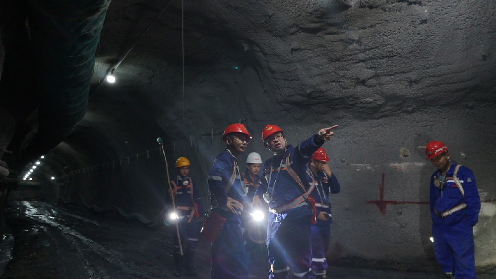 暖冬守安全 冬至情意深 ——興達礦業一線的雙份堅守